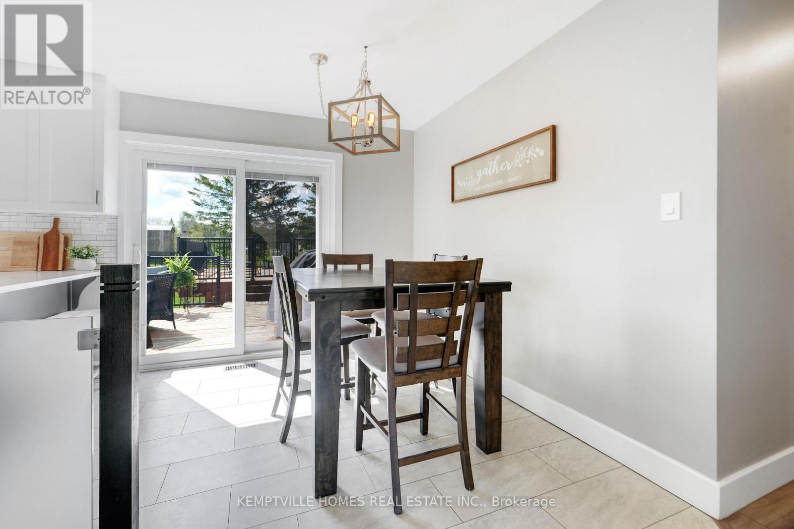 2134 COUNTY 20 (OXFORD STATION) ROAD - 9