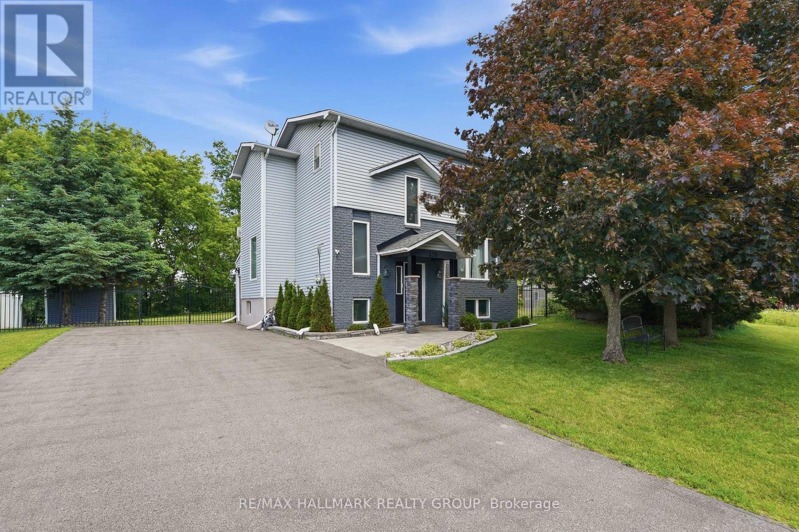 436 YVES STREET - 1