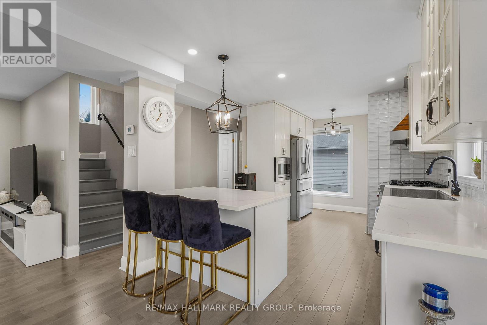 436 YVES STREET - 8