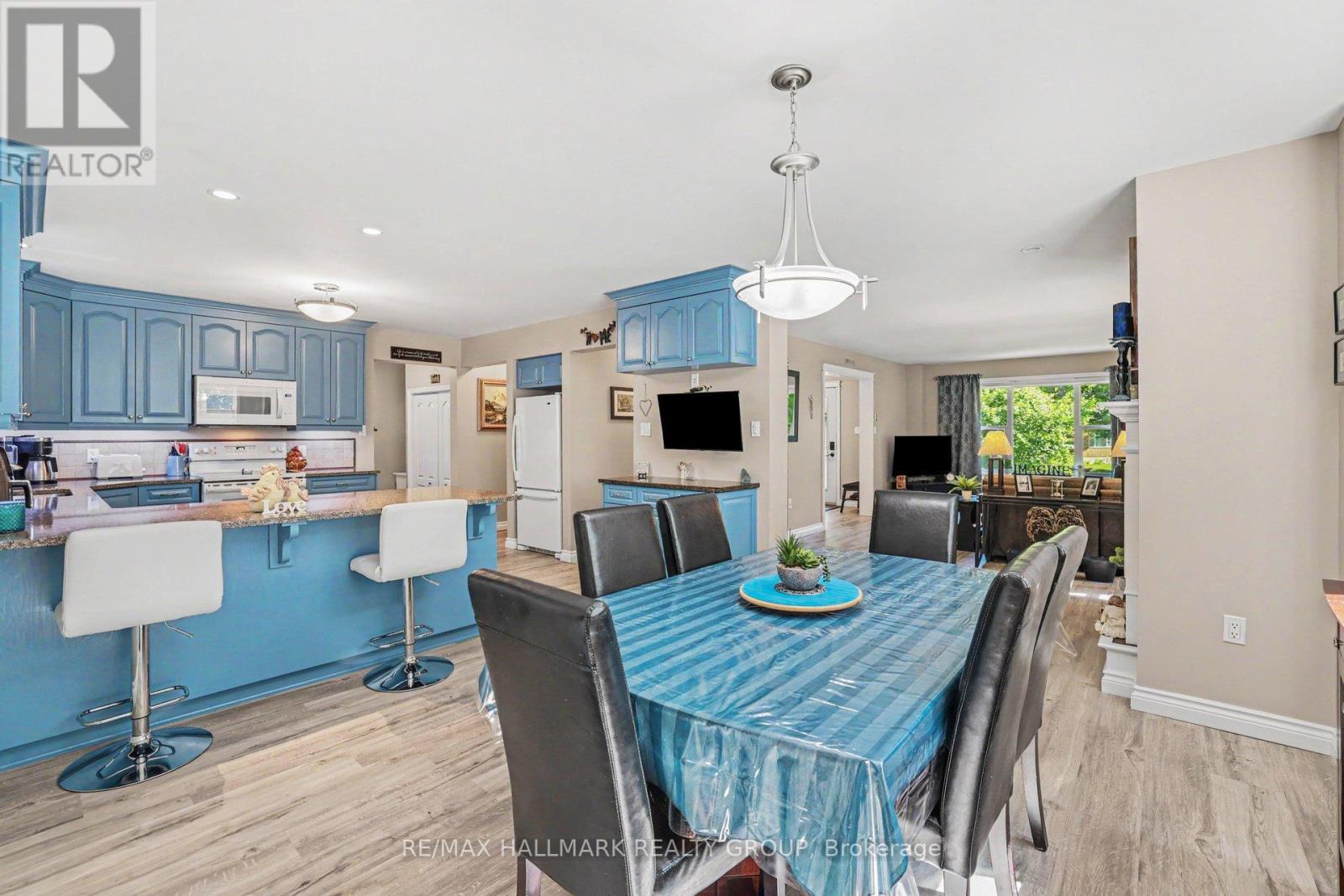 184 CHARMONT WAY - 17