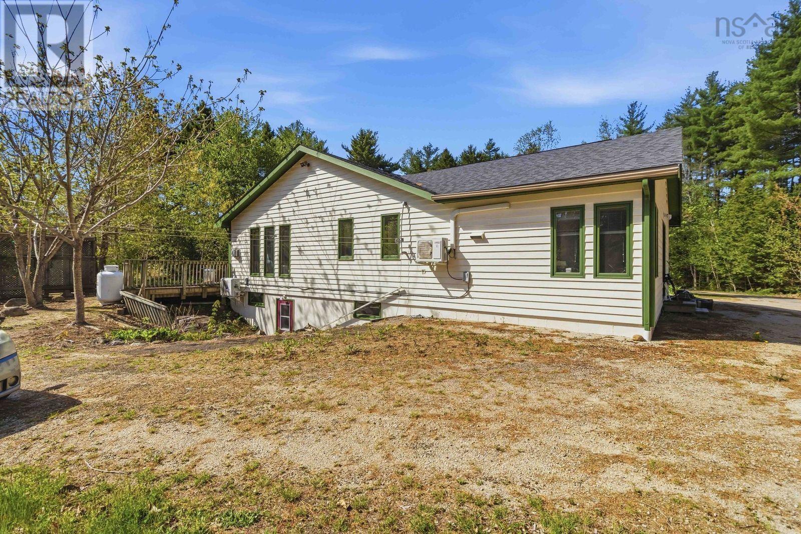 886 Woodstock Road - 32