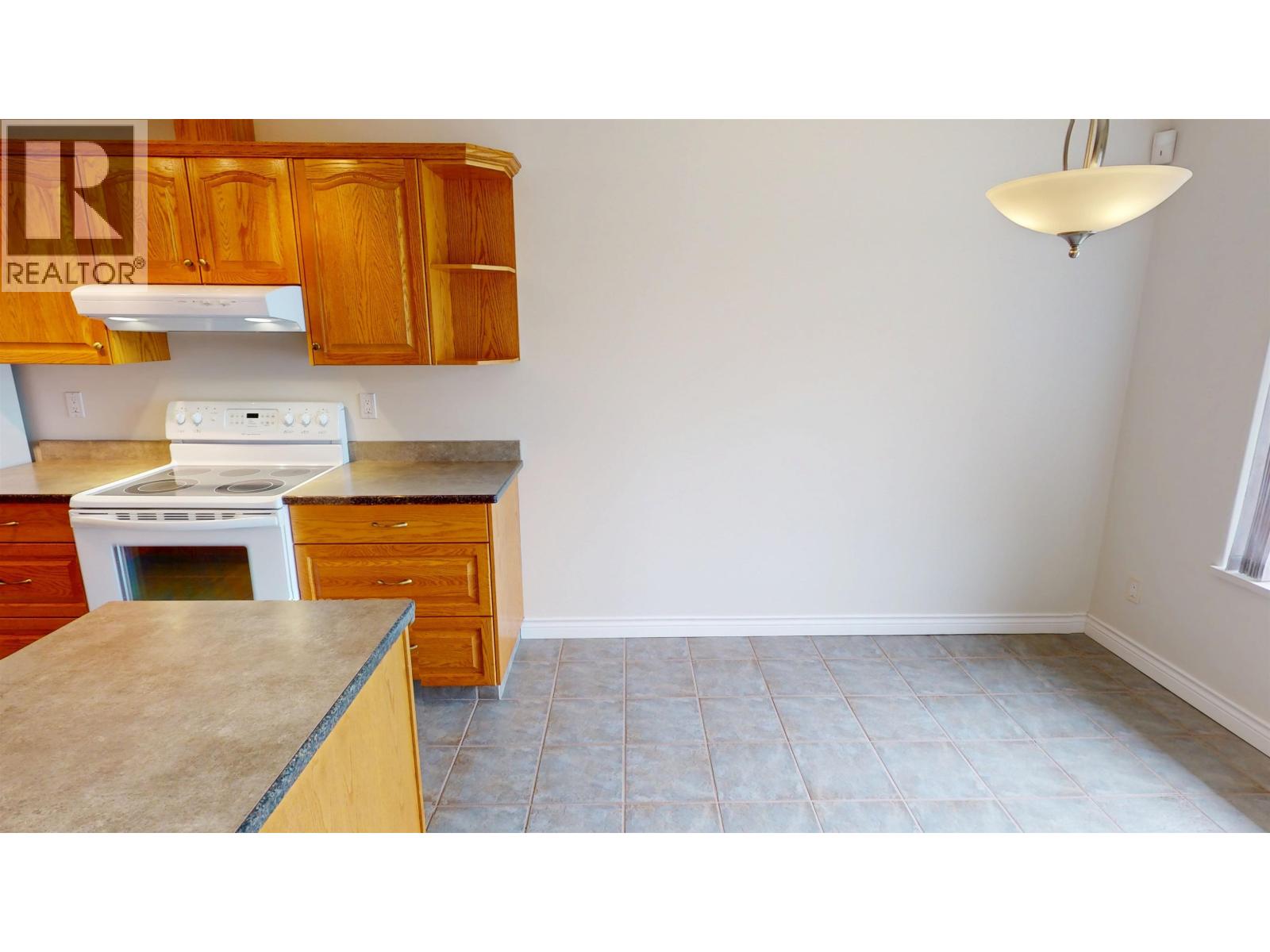 #25 490 LEWIS DRIVE - 6