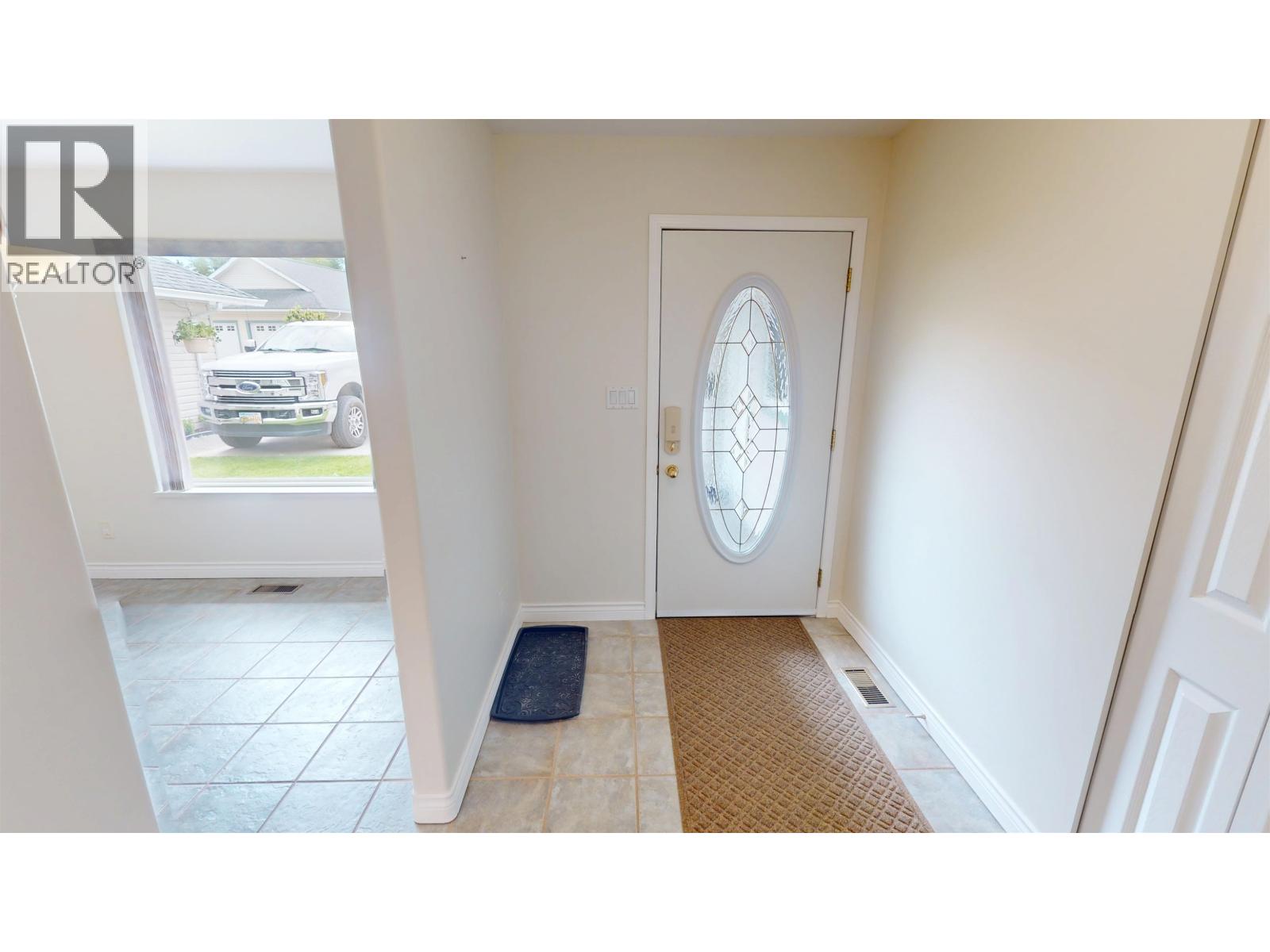 #25 490 LEWIS DRIVE - 10