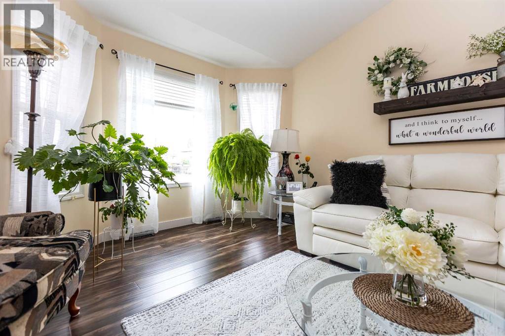 63 Vanier Drive — photo 9