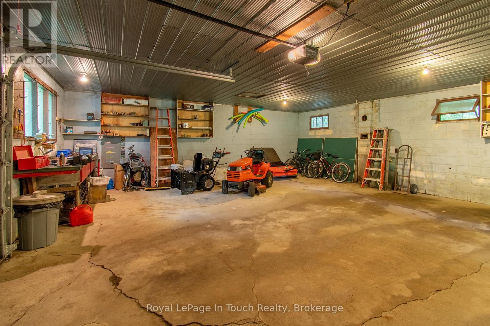 1464 GOLDEN BEACH ROAD - 43