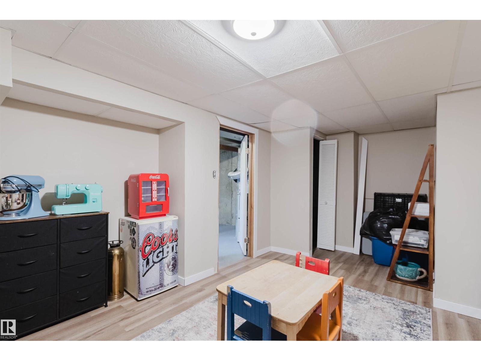 10946 BEAUMARIS RD NW - 29