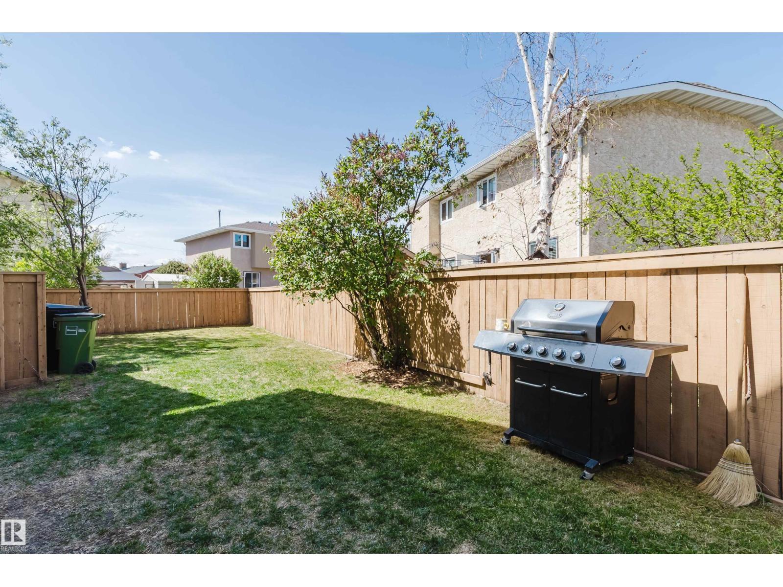 10946 BEAUMARIS RD NW - 30