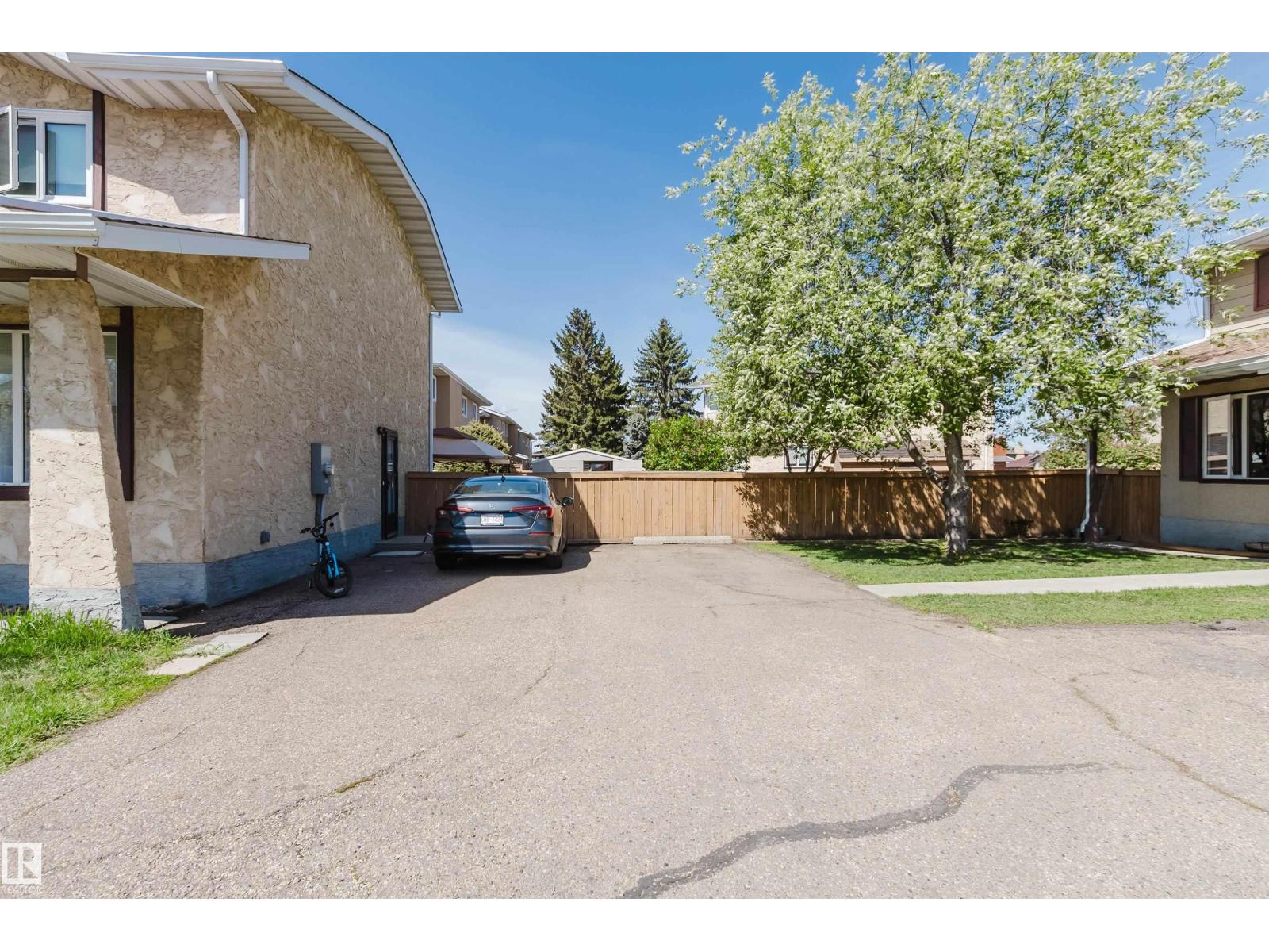 10946 BEAUMARIS RD NW - 35