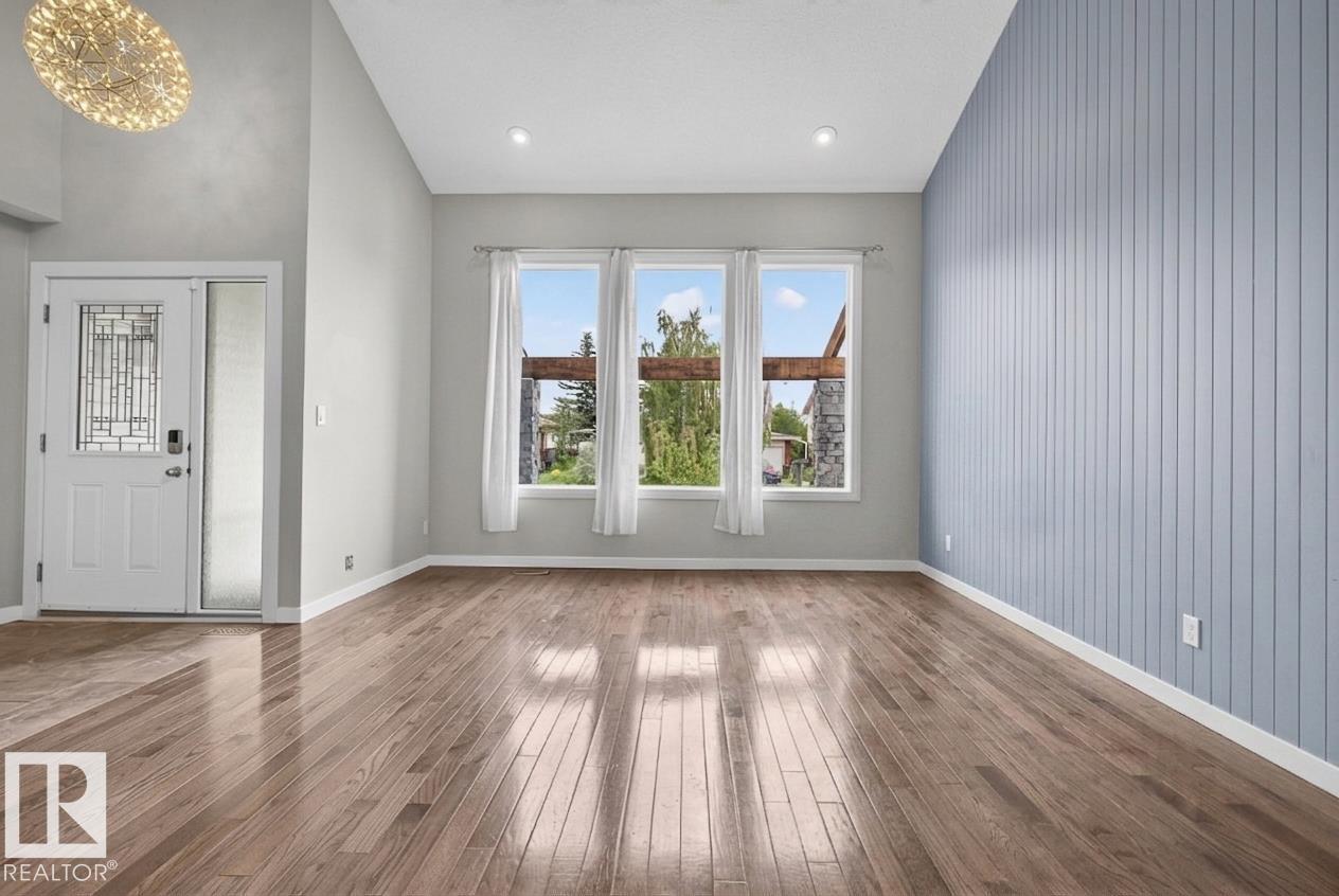 2712 104 ST NW - 12