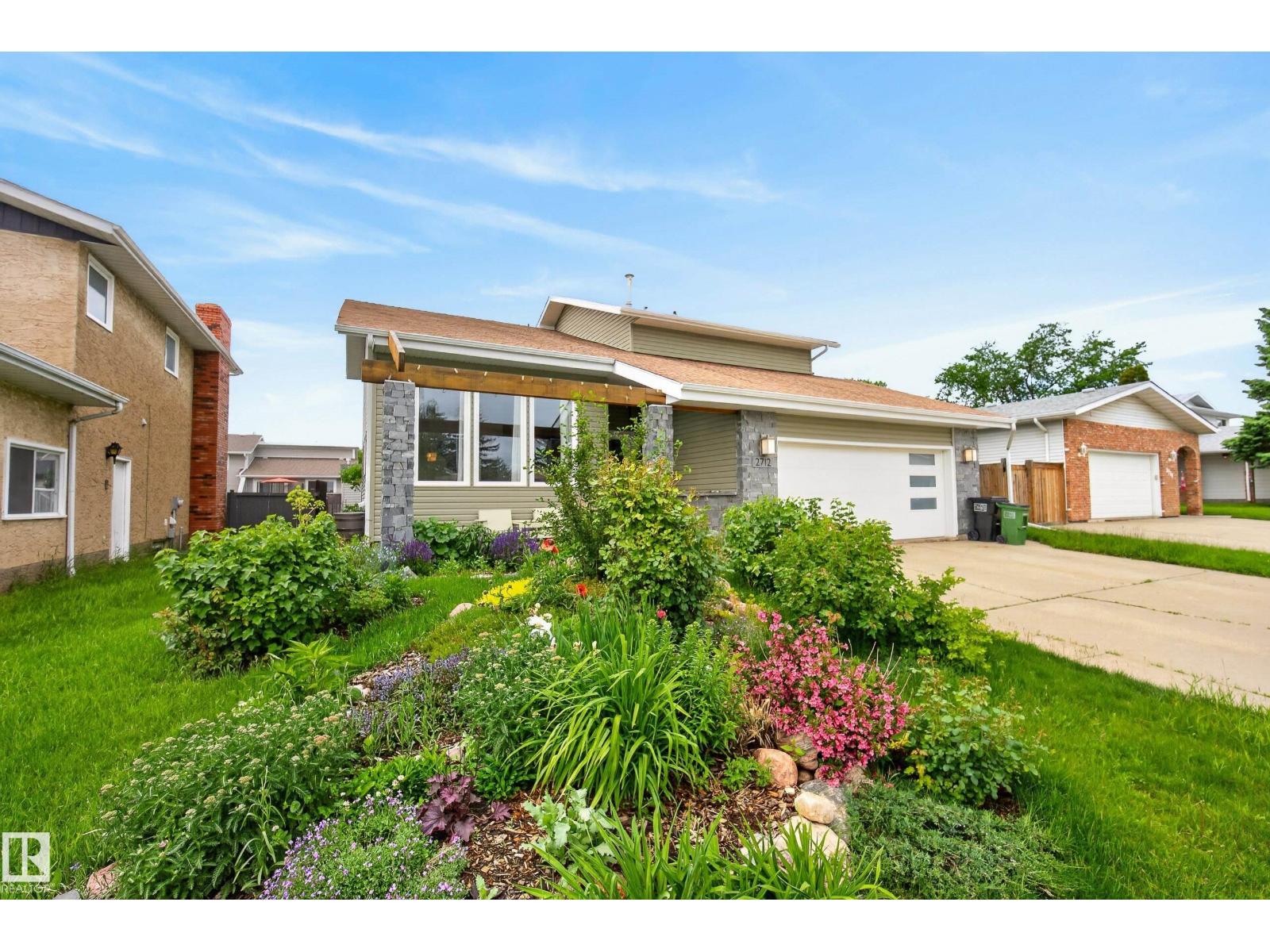 2712 104 ST NW - photo 2