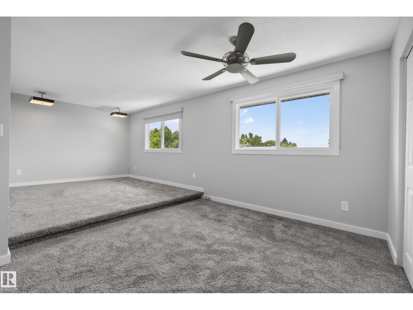 2712 104 ST NW - 33