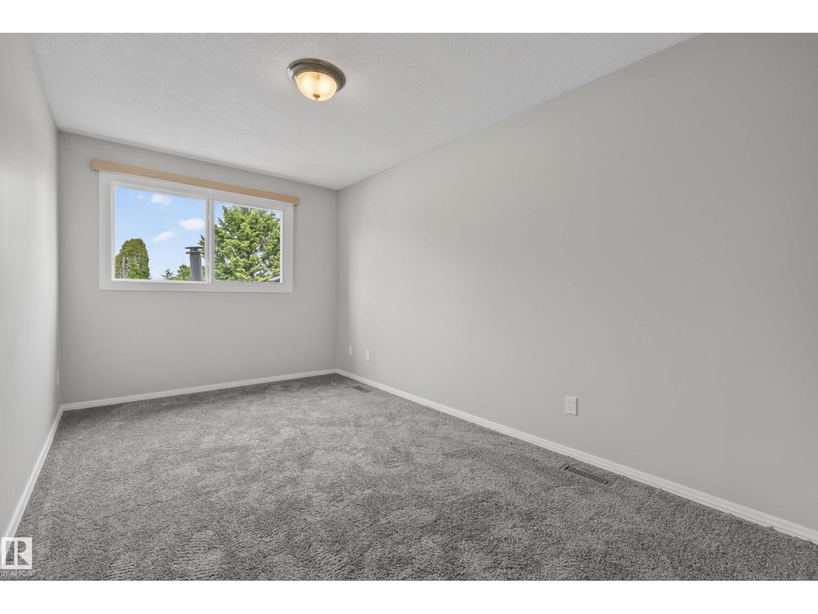 2712 104 ST NW - 38