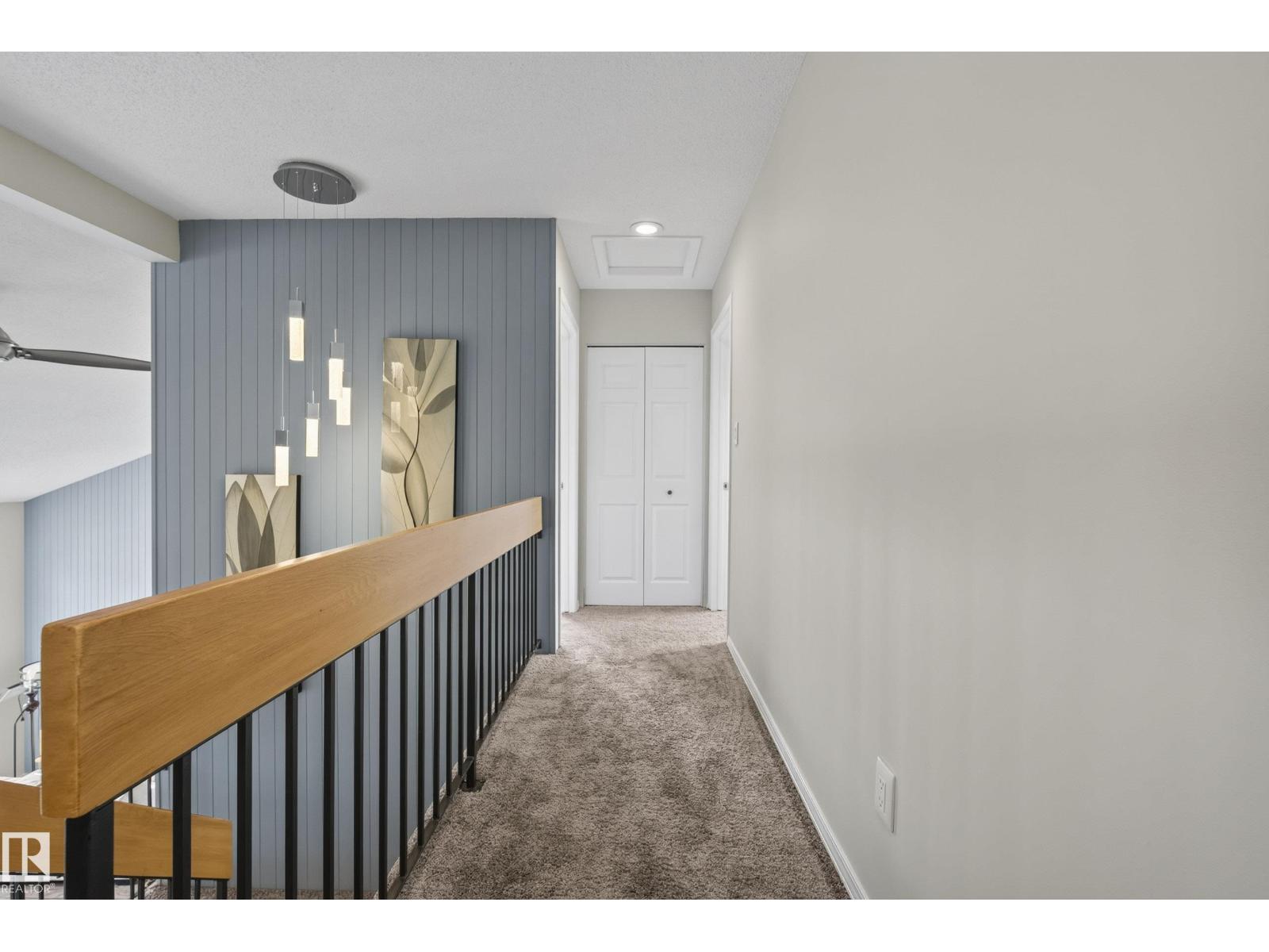 2712 104 ST NW - 41