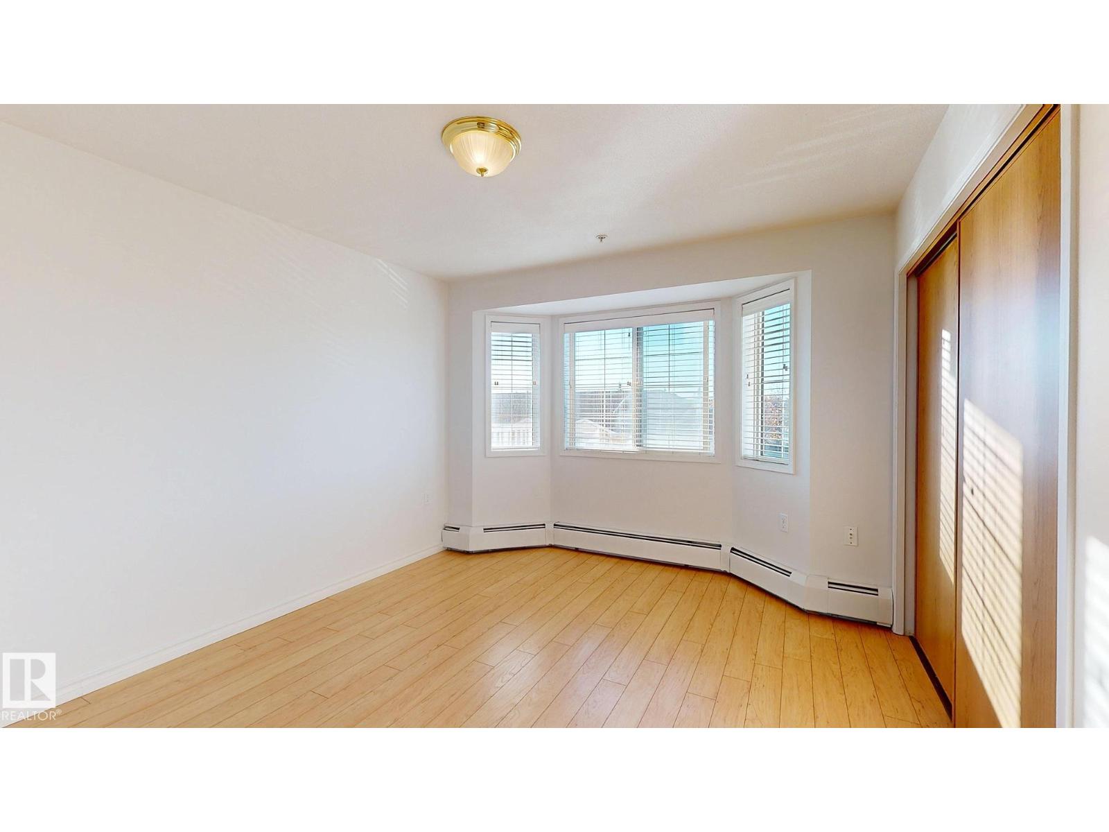 #246 13441 127 ST NW - 22