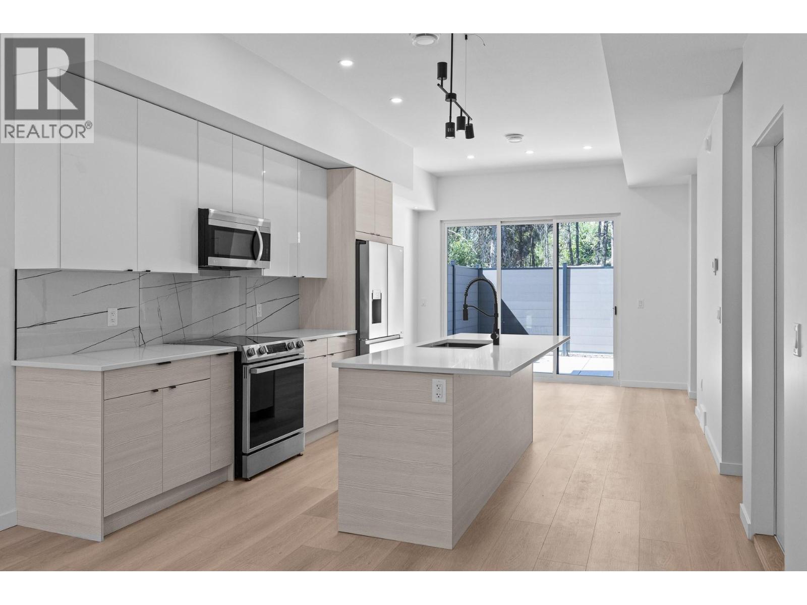 #2 9188 Tronson Road - 9