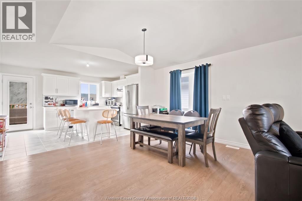 1157 ASPEN RIDGE CRESCENT - 10