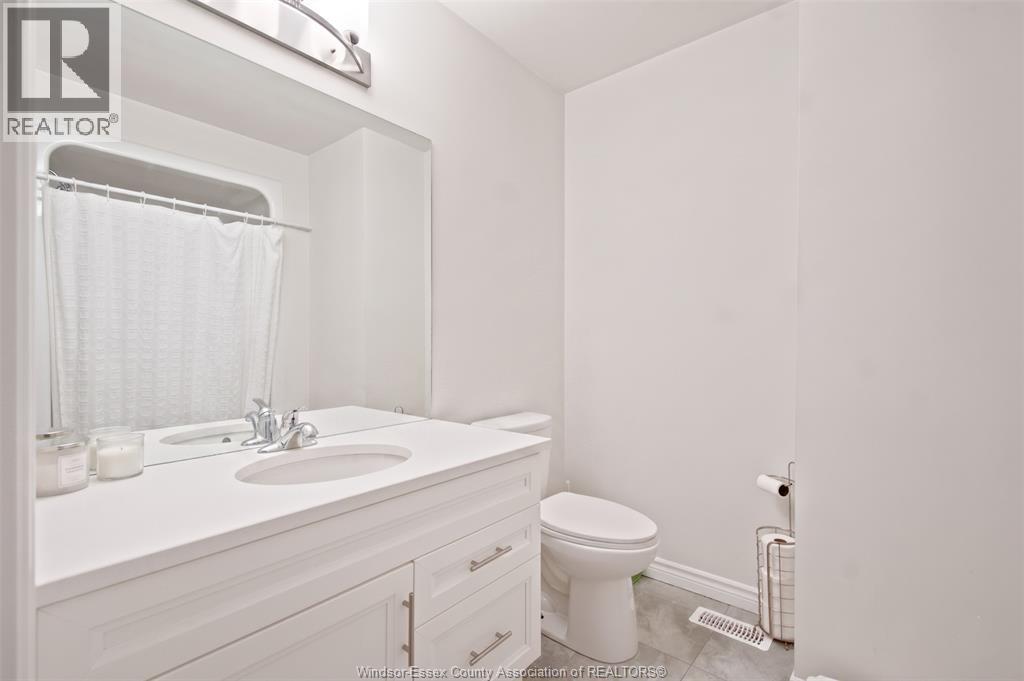 1157 ASPEN RIDGE CRESCENT - 18