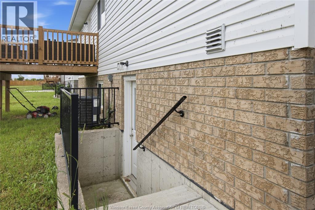 1157 ASPEN RIDGE CRESCENT - 30