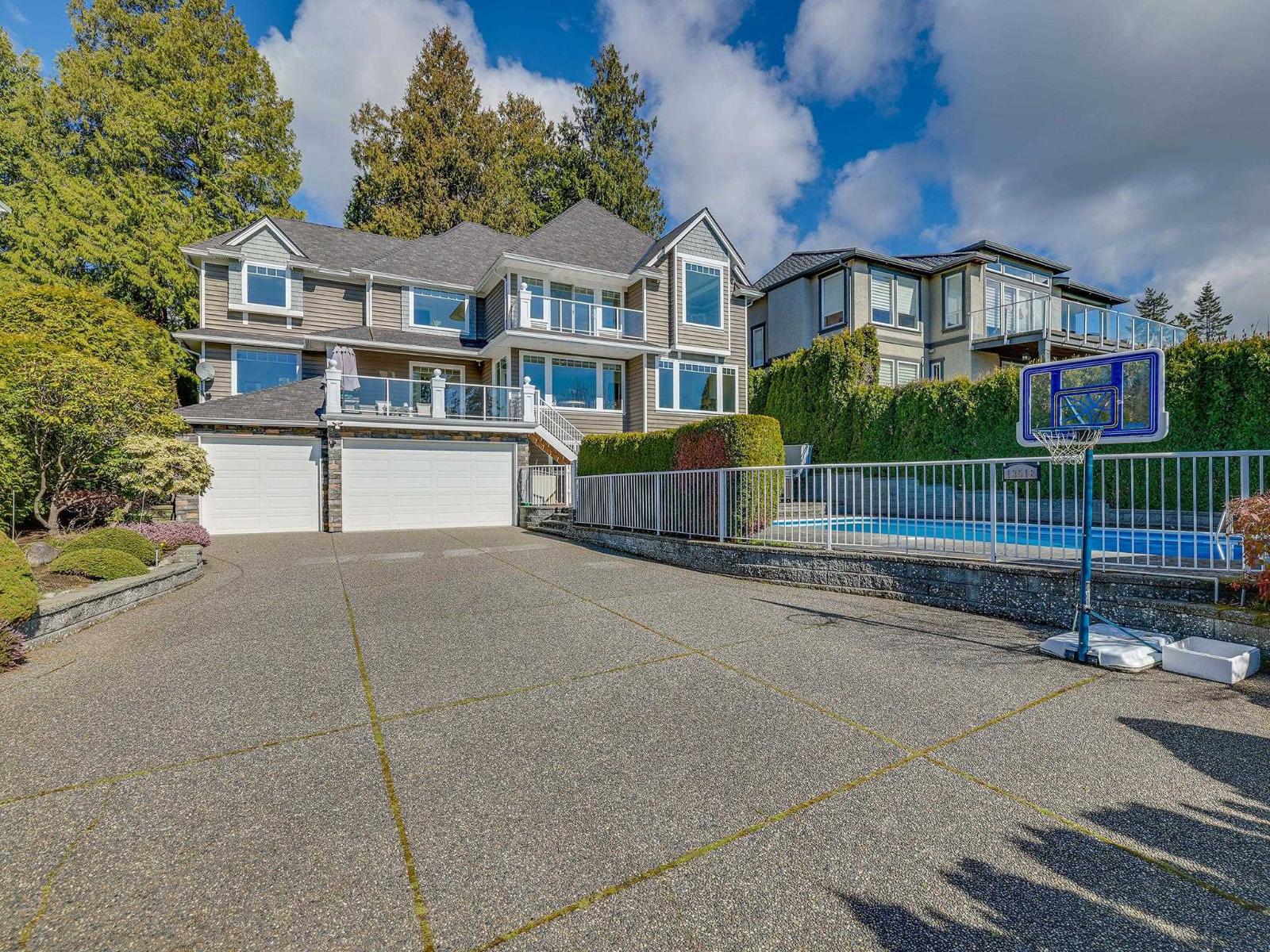 13518 MARINE DRIVE, Surrey