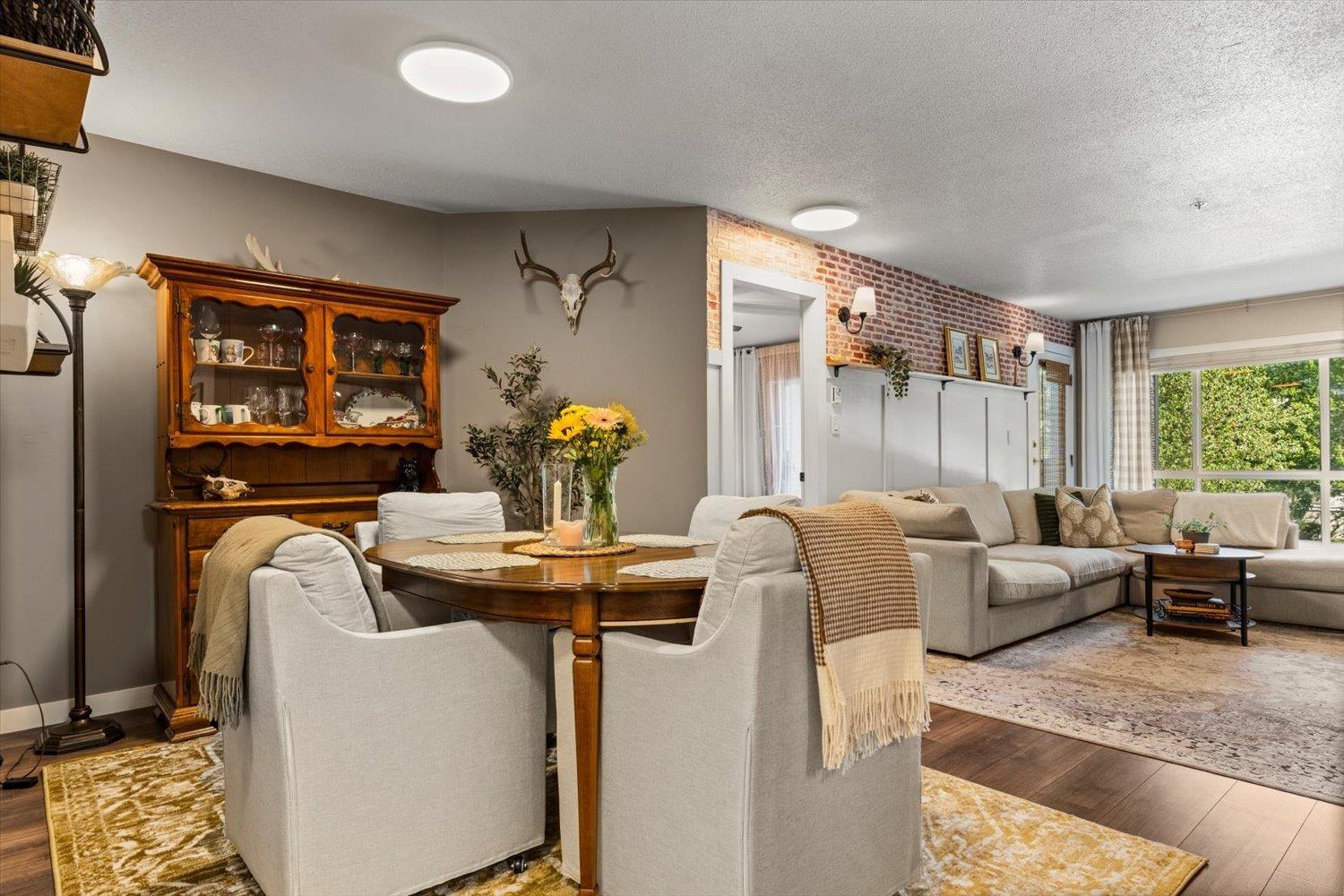 209 20200 54A AVENUE, Langley