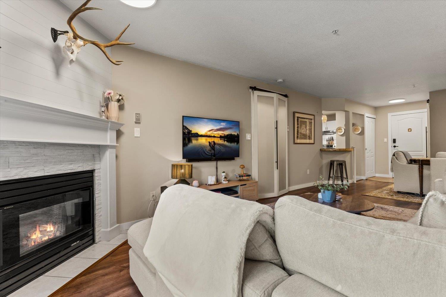 209 20200 54A AVENUE, Langley