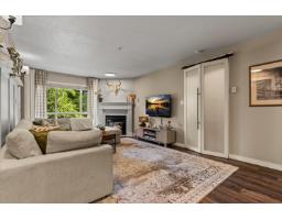 209 20200 54a Avenue, Langley, BC V3A3W7 Photo 14