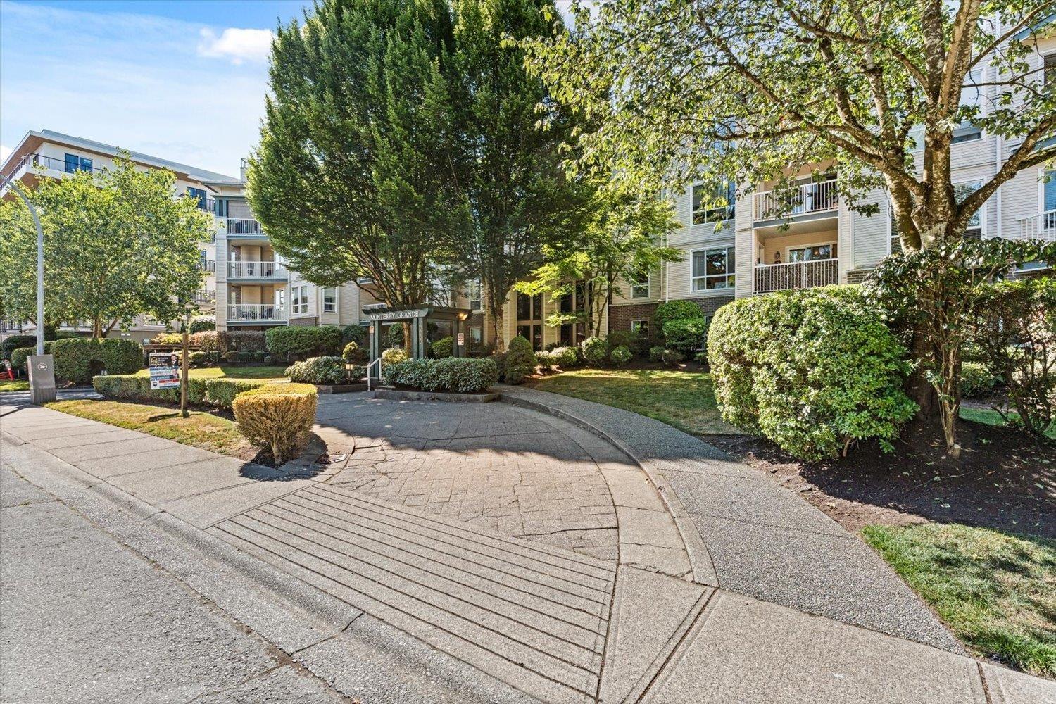 209 20200 54A AVENUE, Langley