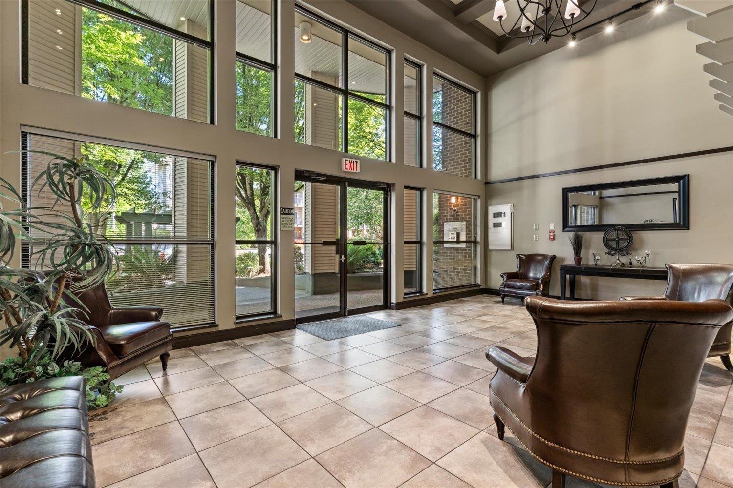 209 20200 54A AVENUE, Langley