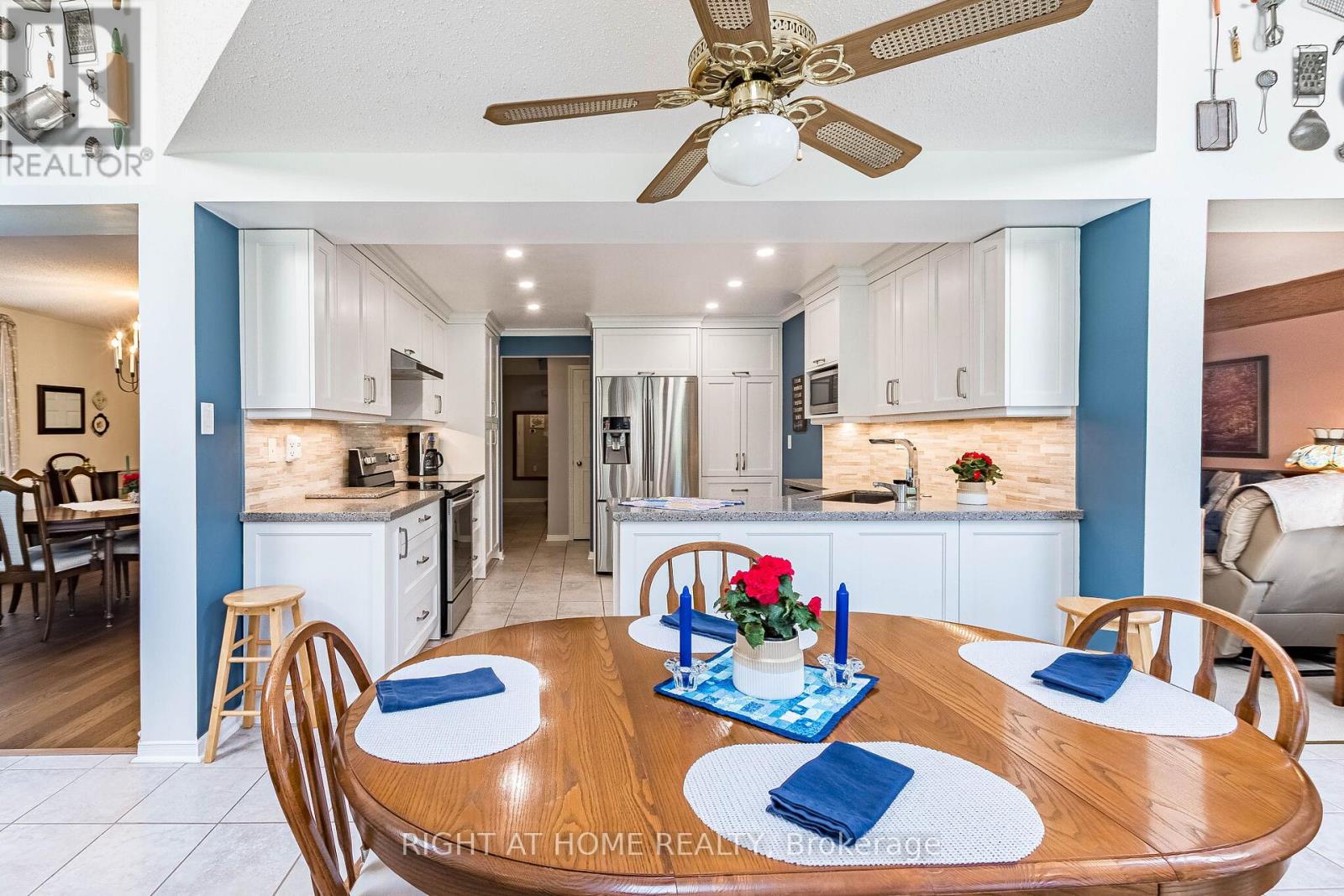 3088 SPRING CREEK CRESCENT - 10