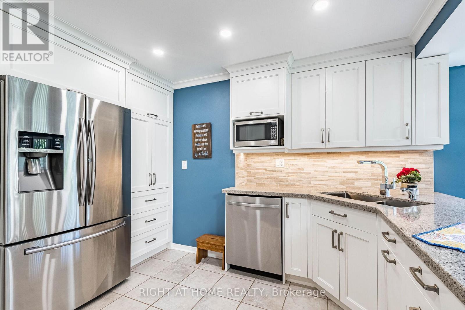 3088 SPRING CREEK CRESCENT - 12