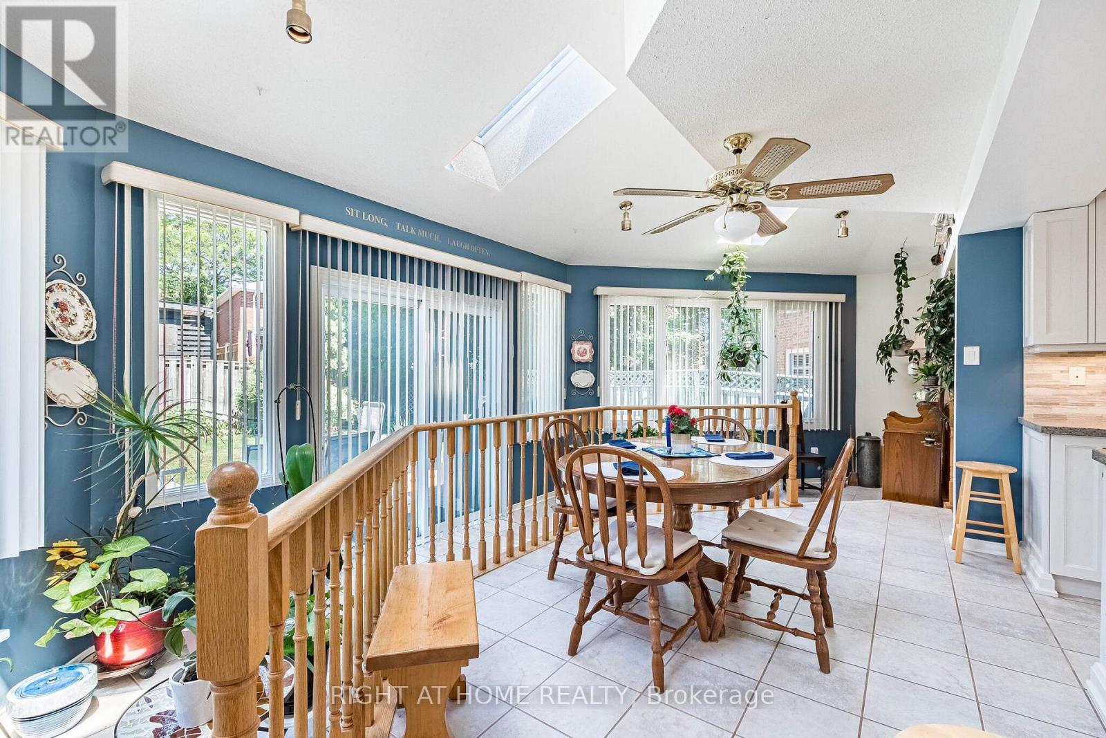 3088 SPRING CREEK CRESCENT - 21