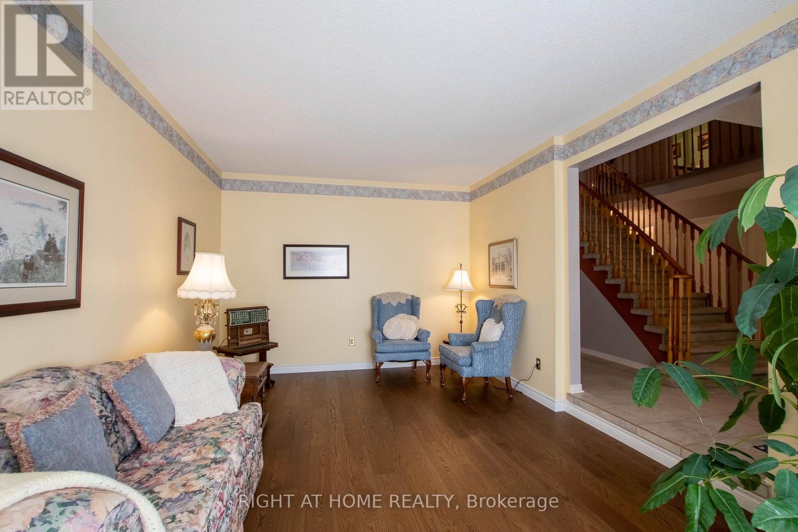 3088 SPRING CREEK CRESCENT - 25