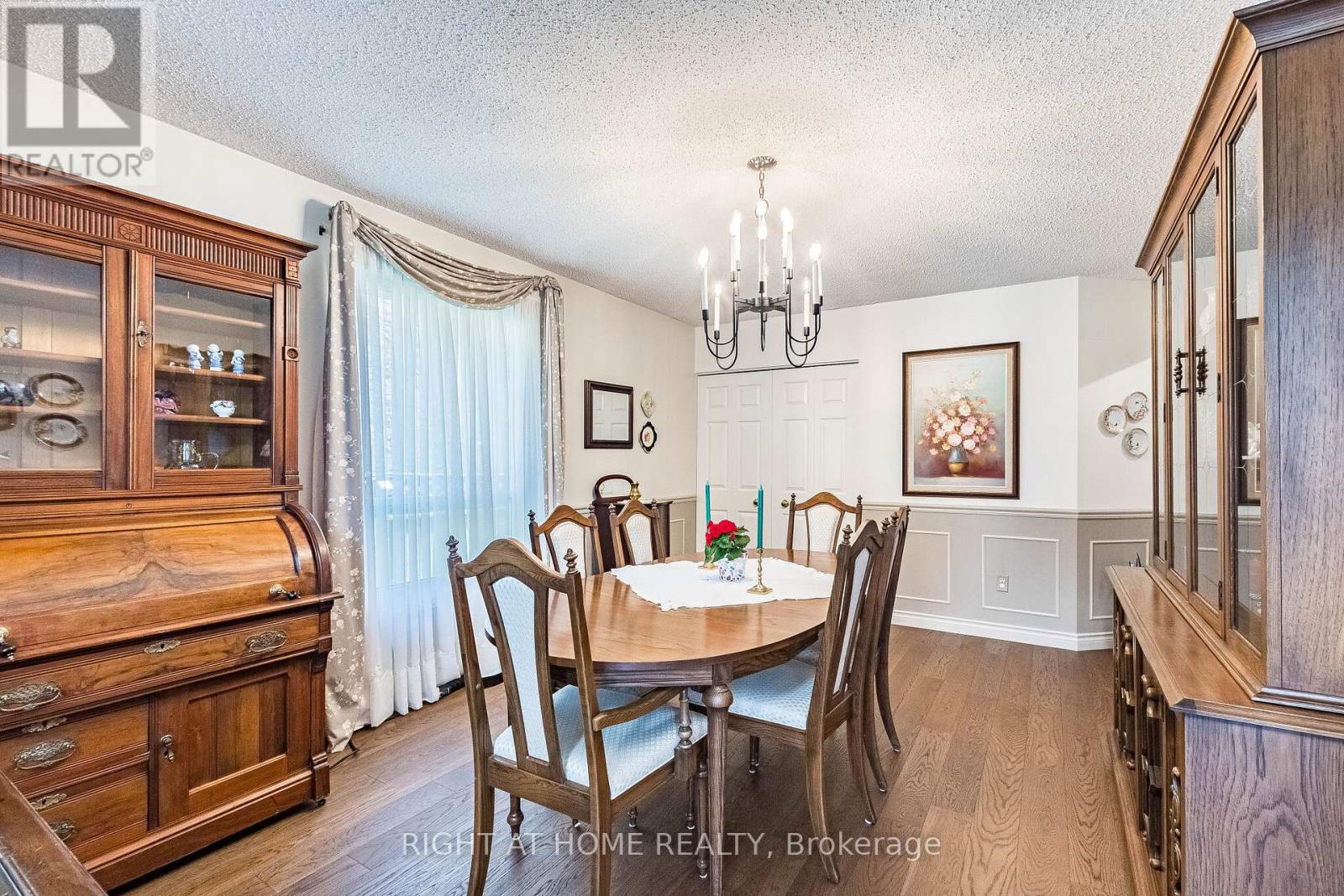 3088 SPRING CREEK CRESCENT - 27