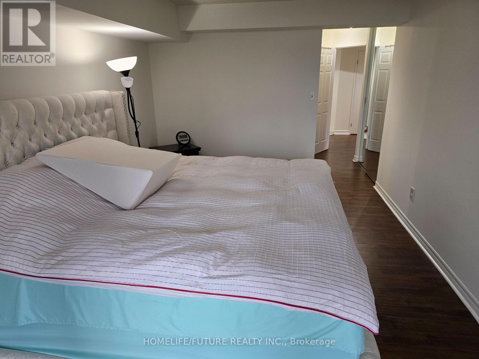 #1117 5 ROWNTREE ROAD - 22