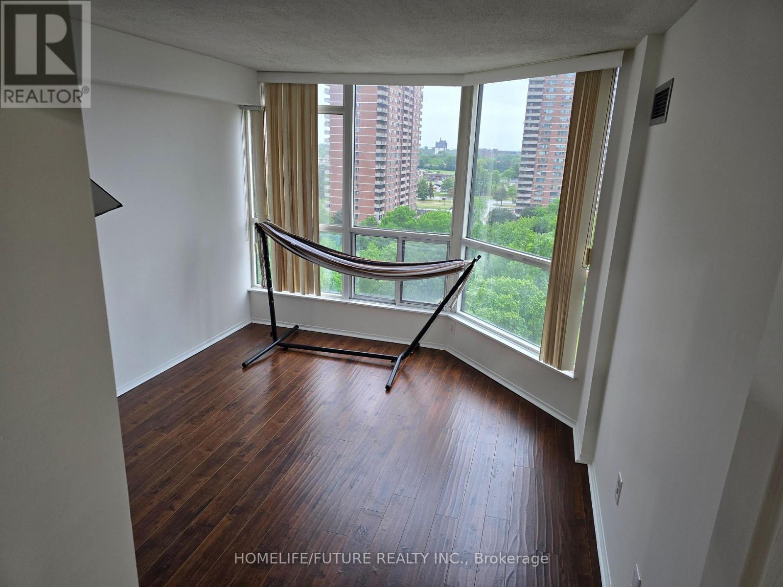 #1117 5 ROWNTREE ROAD - 9