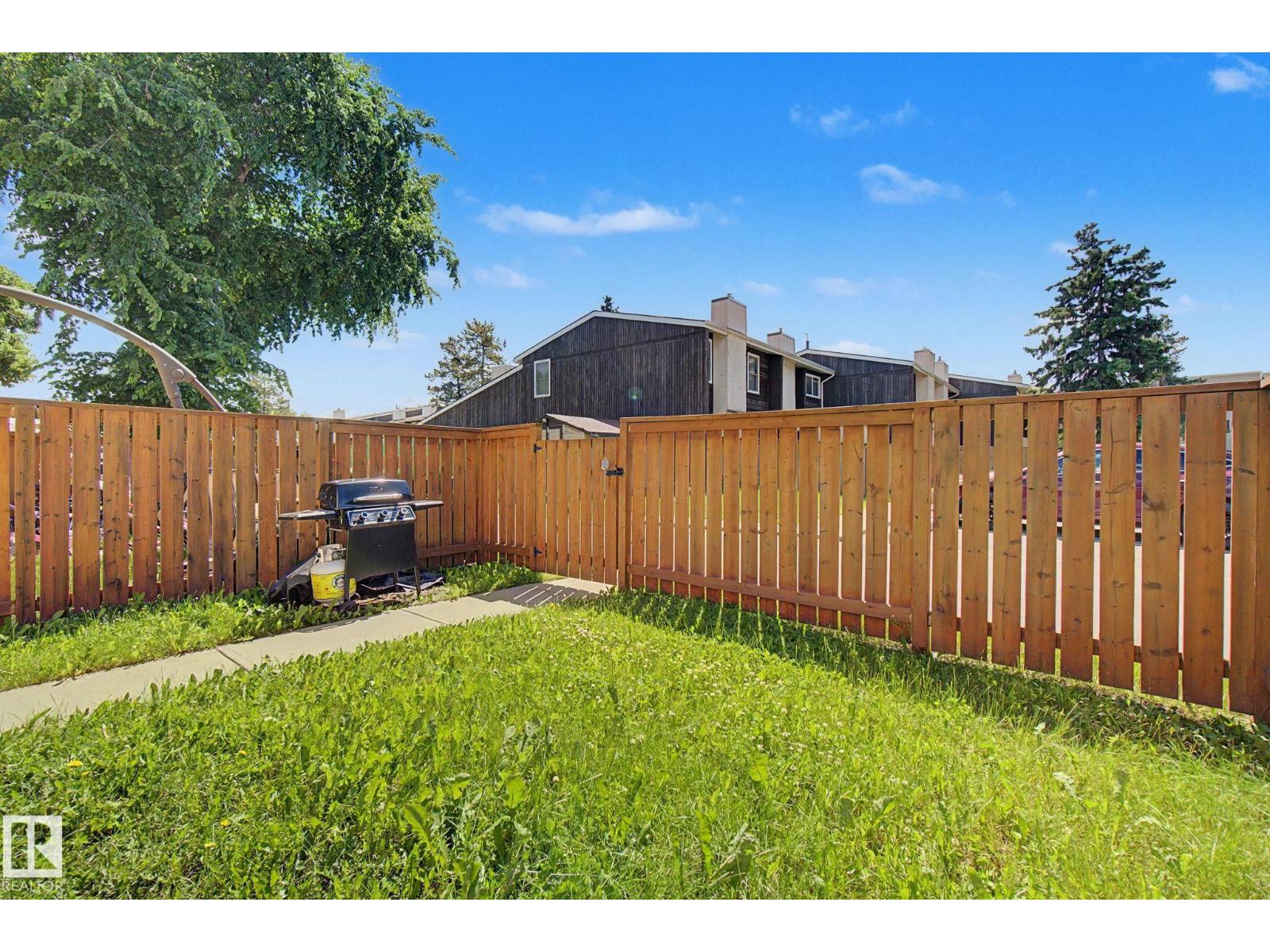 18409 66 AV NW - 36