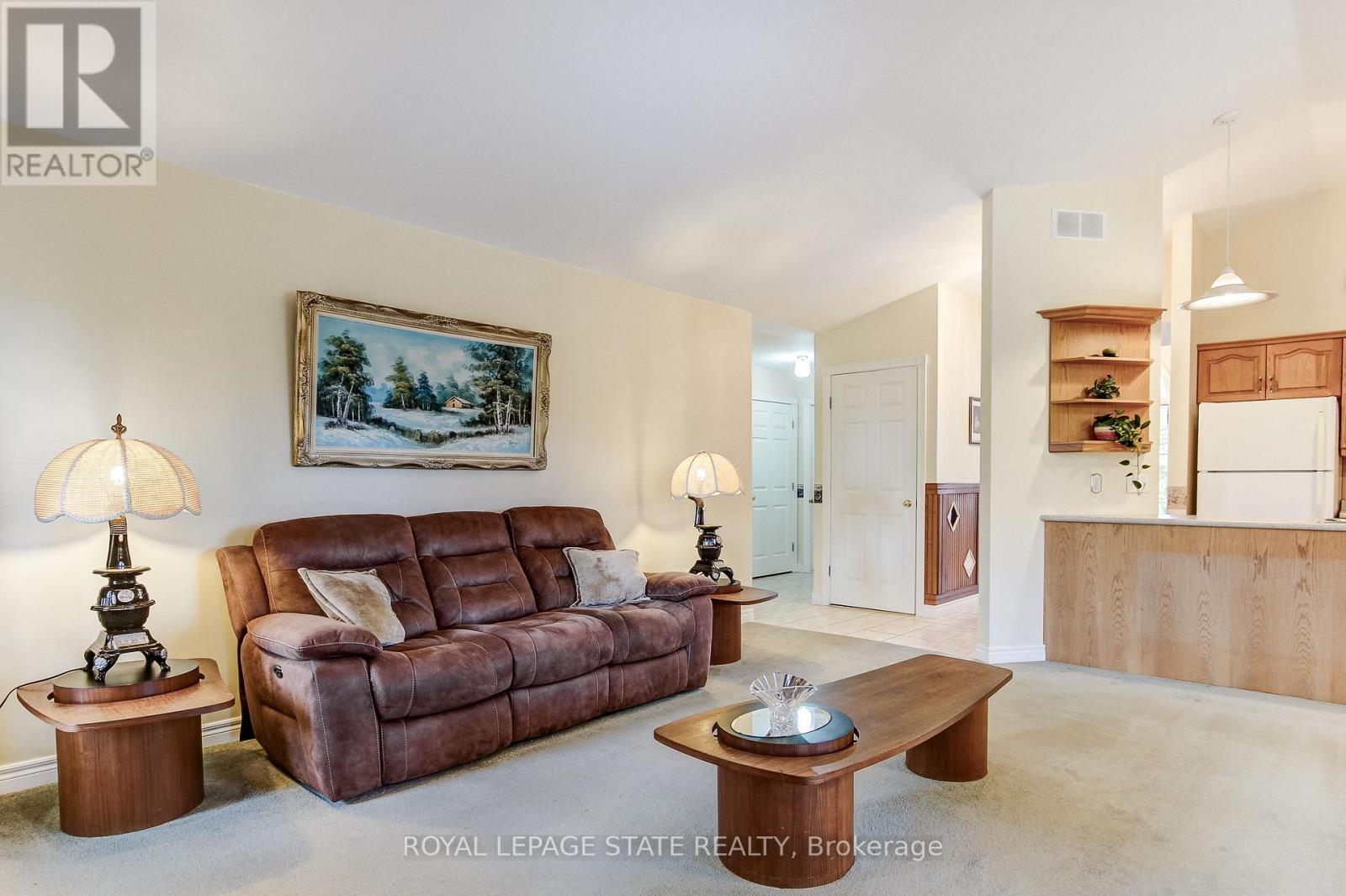 25 BATES LANE - 13
