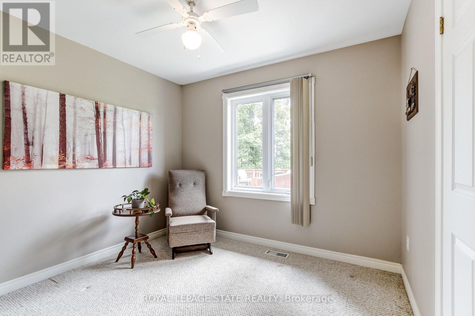25 BATES LANE - 23