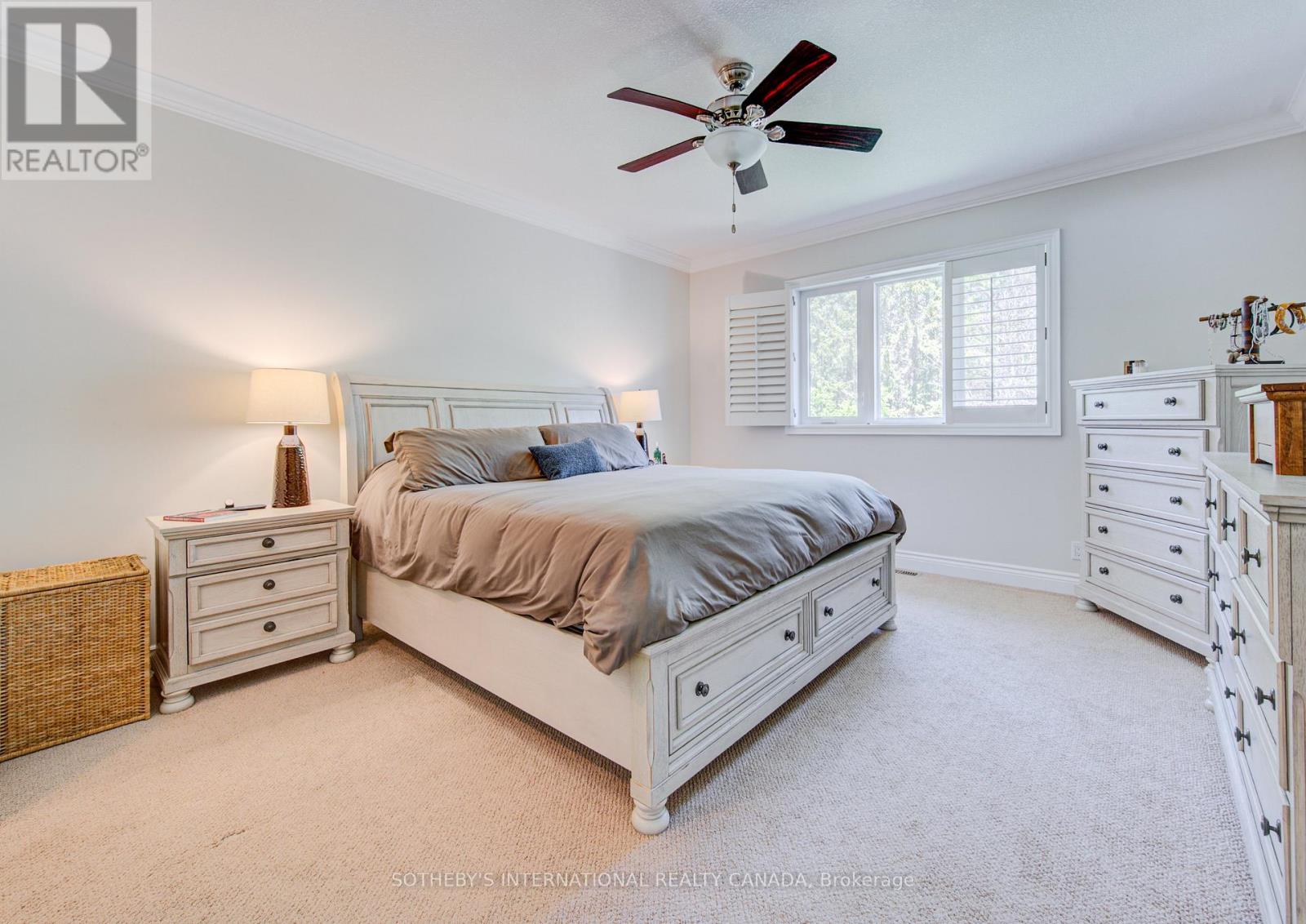 122 ANGLER AVENUE - 18