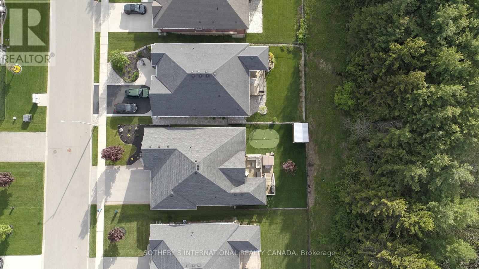 122 ANGLER AVENUE - 2