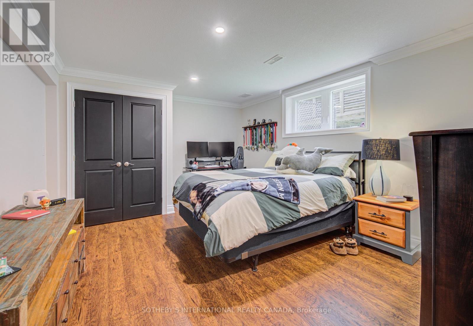 122 ANGLER AVENUE - 31