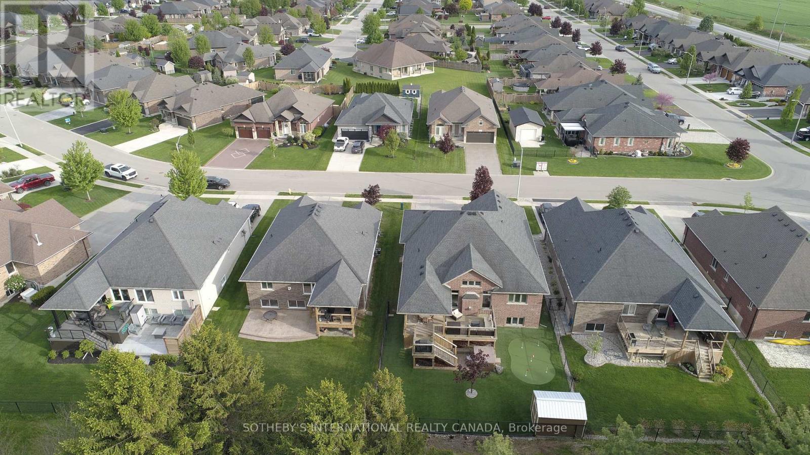 122 ANGLER AVENUE - 40