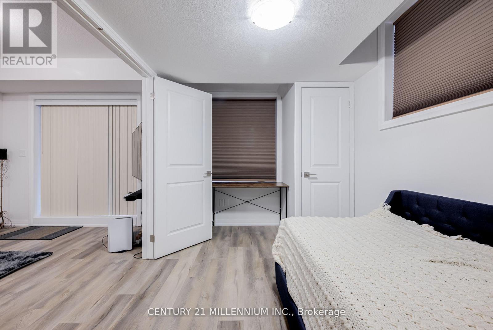 #102 6705 CROPP STREET E - 17