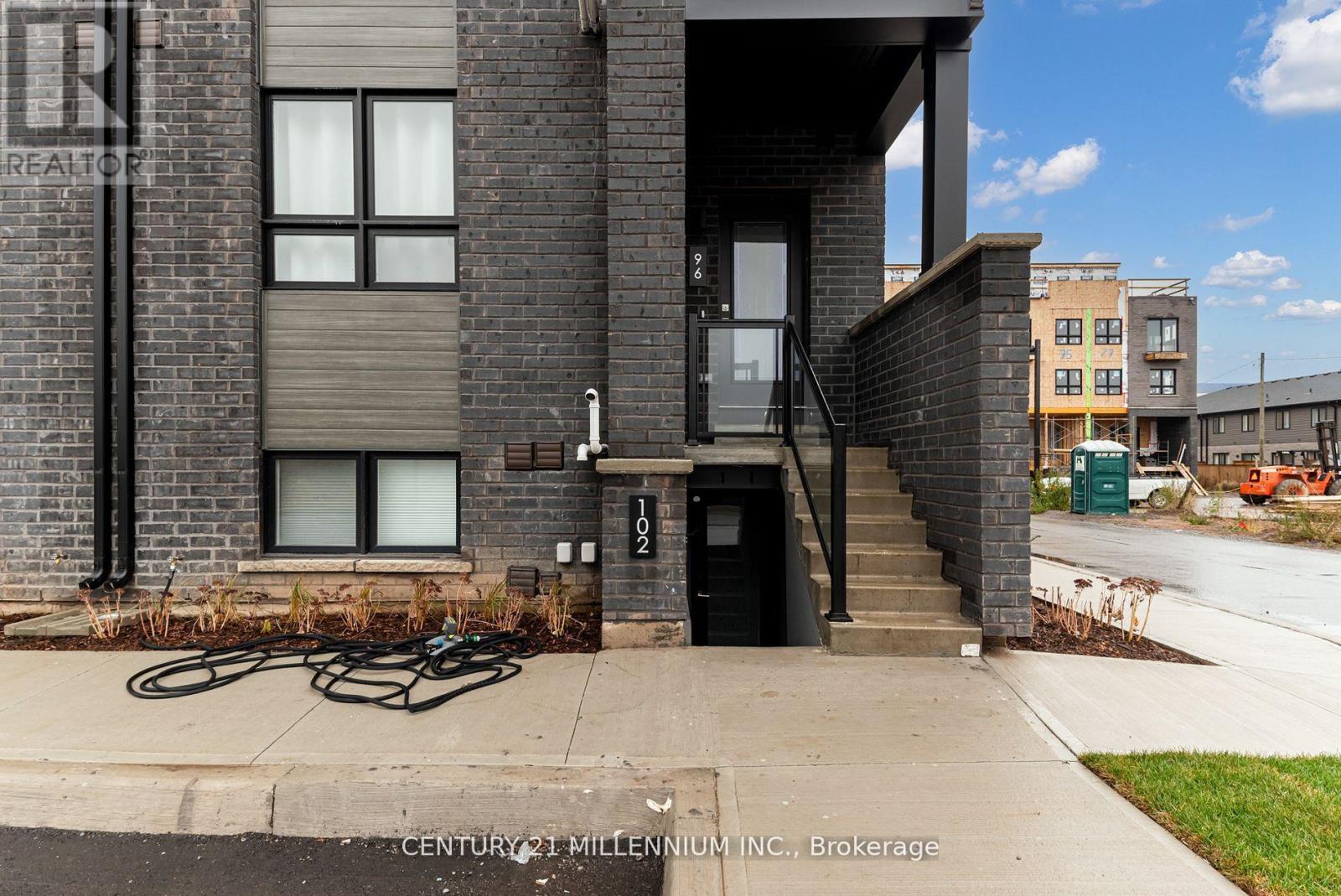 #102 6705 CROPP STREET E - 6