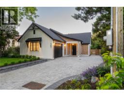 587 Oliver St, Oak Bay, BC V8S4W2 Photo 67