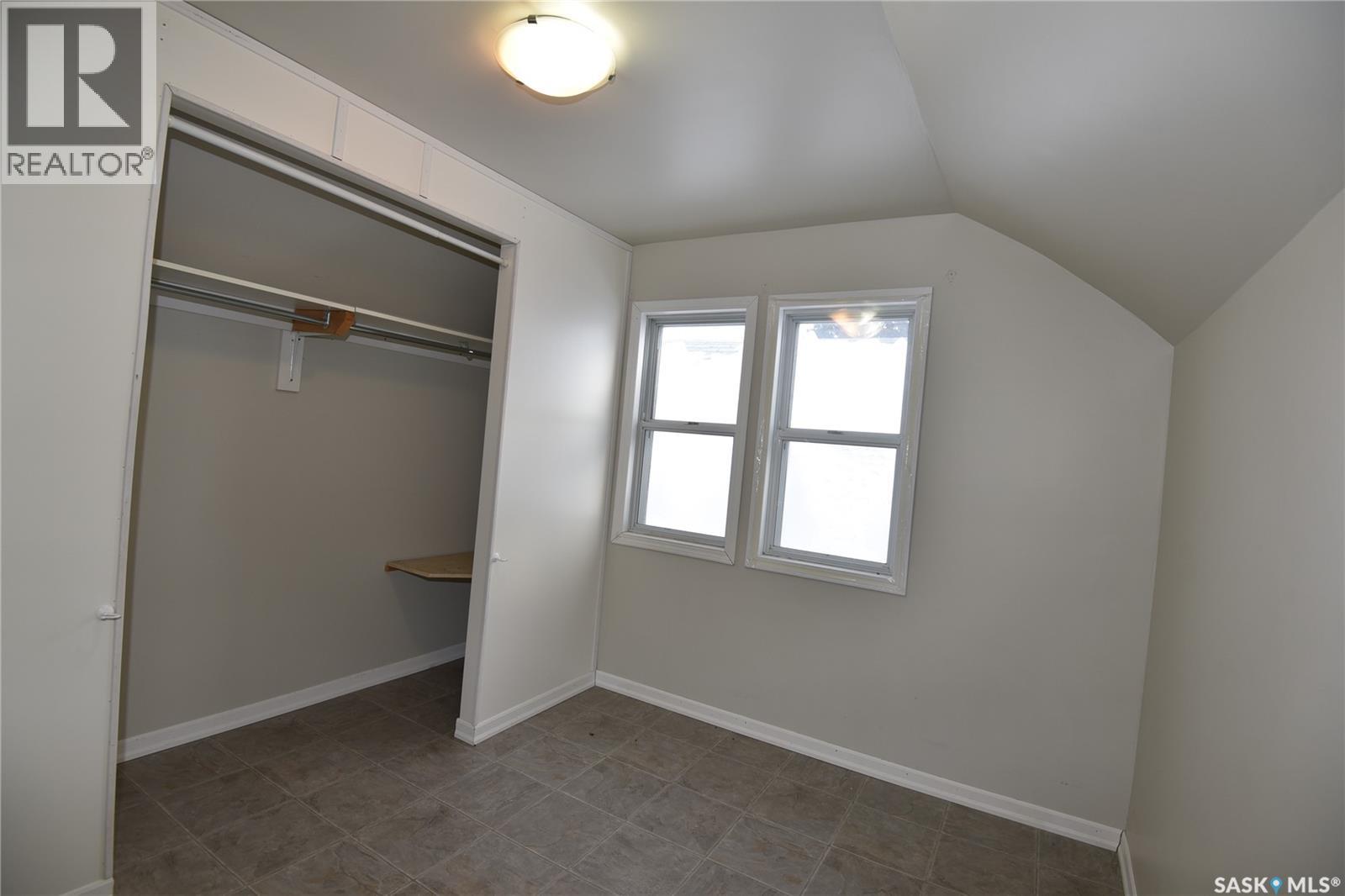 302 Main STREET - 19