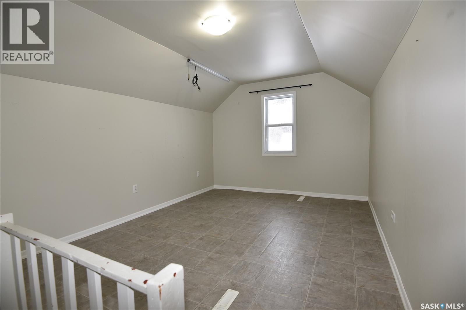 302 Main STREET - 17