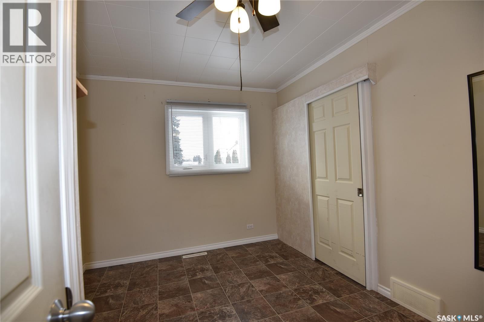 302 Main STREET - 10