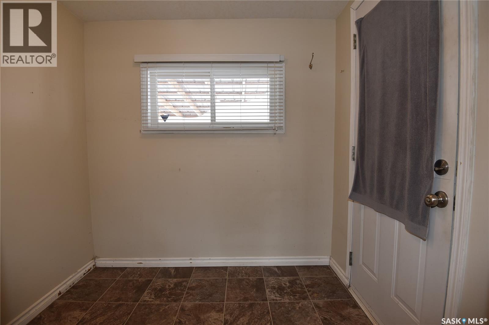 302 Main STREET - 25