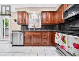 14 Gatesgill Street, Brampton, ON L6X3S4 Photo 13